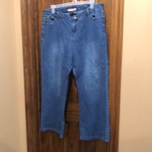 20w blue jeans natural to low waist